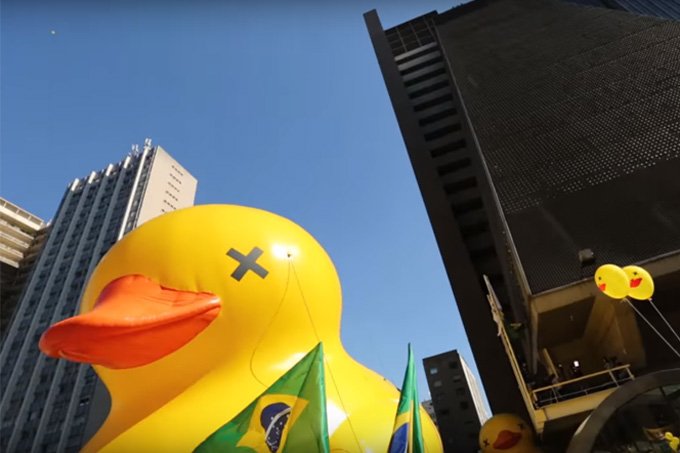 Pato: foi um dos principais símbolos das manifestações pelo impeachment de Dilma Rousseff (Fiesp/Yourtube/Reprodução)