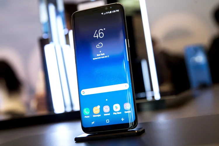 S8+: o aparelho possui classificação IP68 e três tecnologias de bloqueio (Drew Angerer/Getty Images)