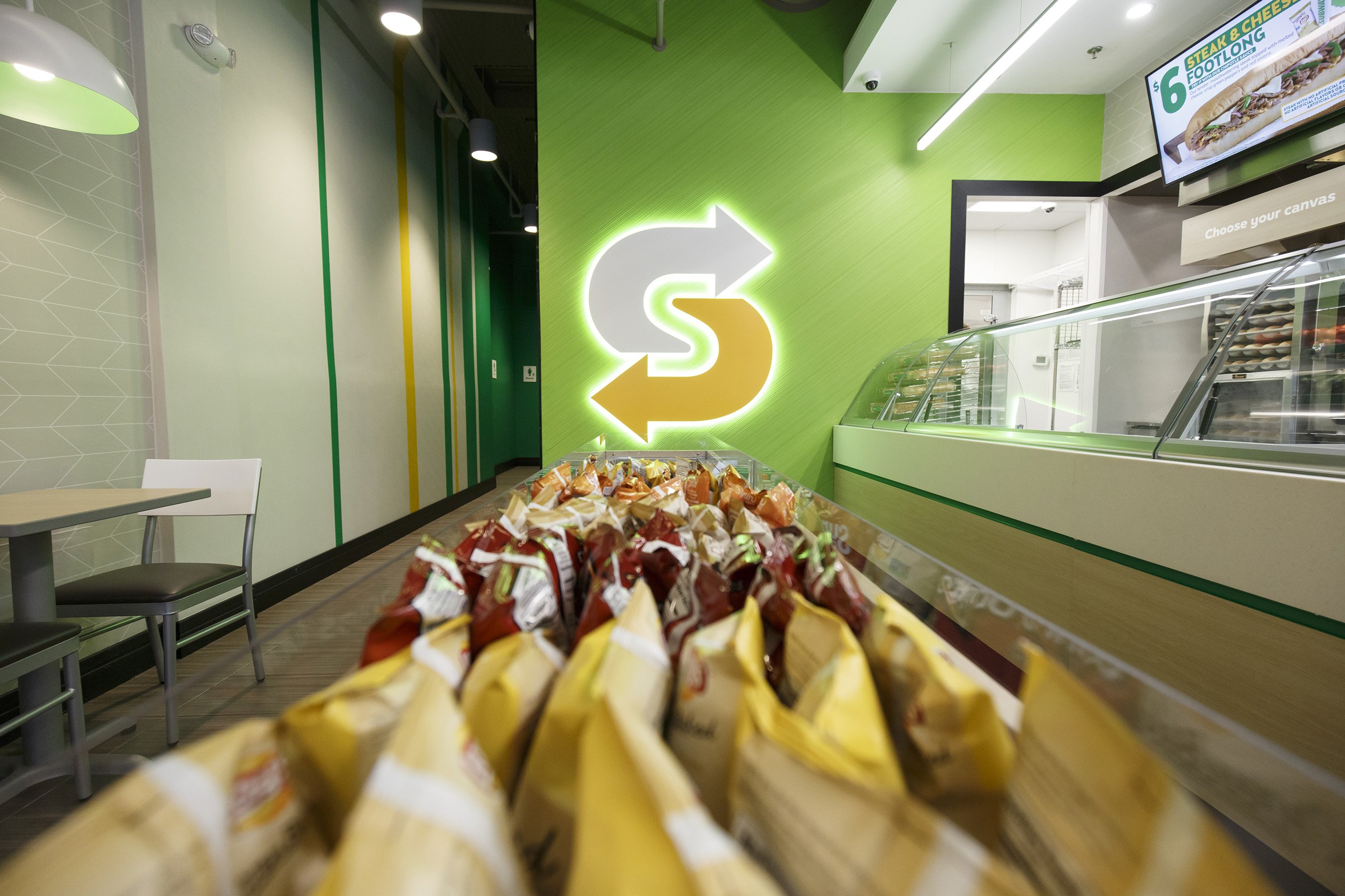 Subway Refresca Suas Lojas Com Novo Design Exame