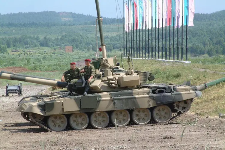 Rússia: comentou que outro país interessado em comprar os T-90 é o Kuwait (Wikimedia Commons/Wikimedia Commons)