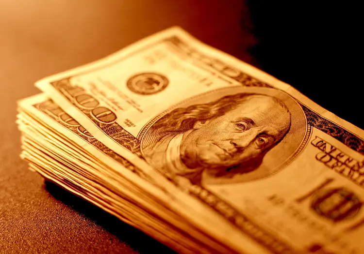 Dólar: moeda americana era negociada pouco acima dos R$ 3,15 nesta terça-feira (Ingram Publishing/Thinkstock)