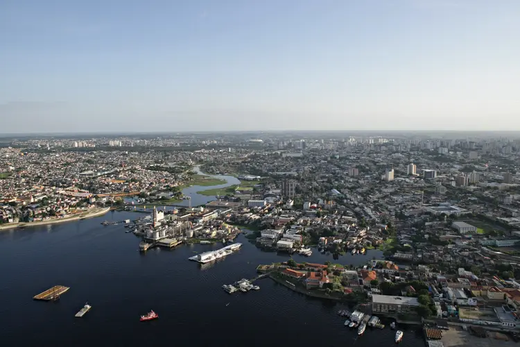 Vista aérea do centro da cidade de Manaus (Thinkstock/Thinkstock)