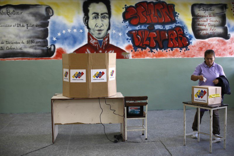 Parlamento pede auditoria sobre fraude eleitoral na Venezuela