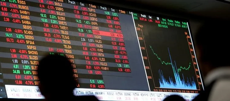Bovespa: bolsa brasileira mostrava fraqueza na manhã desta terça-feira (Paulo Whitaker/Reuters)