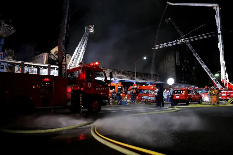 Área do mercado afetada recebe cerca de 60 mil clientes por dia, é conhecida como "Jogai" e conta com um total de 400 lojas e restaurantes (Toru Hanai/Reuters)