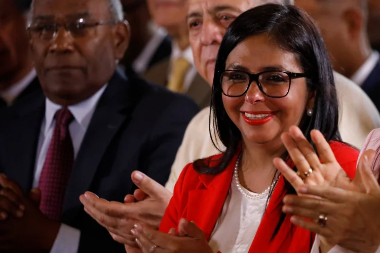 Delcy: "É a única saída imediata que temos para resolver os problemas entre os venezuelanos" (Carlos Garcia Rawlins/Reuters)