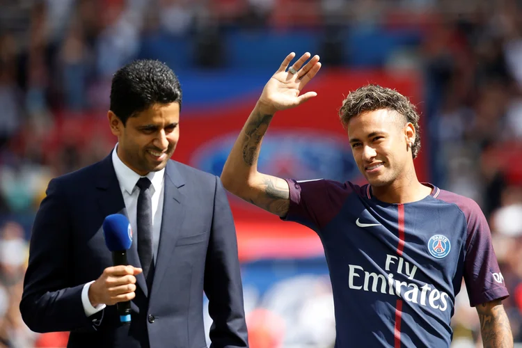 Neymar: se tornou o jogador mais caro na história do futebol após a transação de € 222 milhões (Christian Hartmann/Reuters)