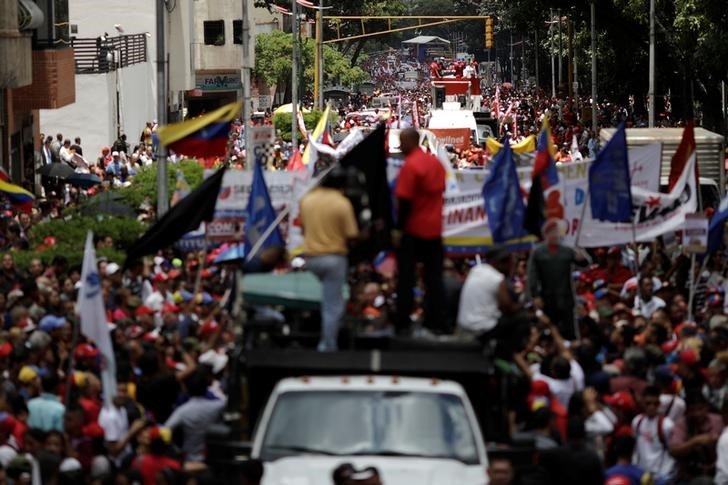 Caracas tem manifestação pró-Maduro após invasão hacker