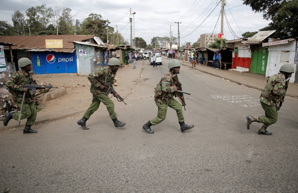 Oposição afirma que polícia matou mais de 100 pessoas no Quênia