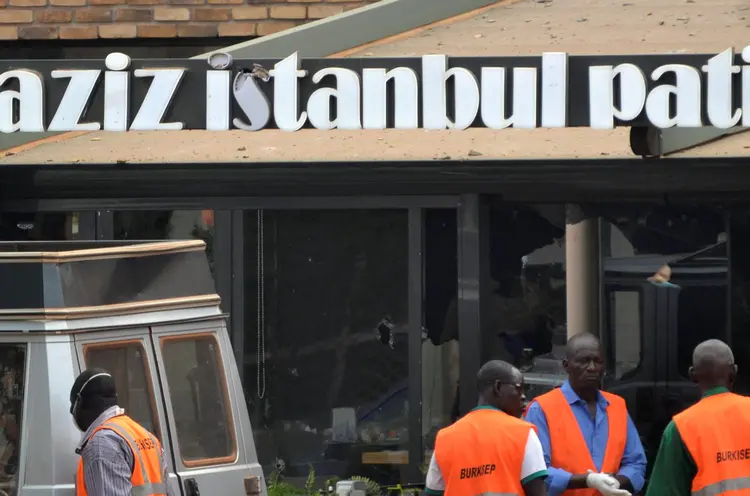 Ataque: 18 pessoas morreram, entre elas estão cidadãos de Burkina Faso, do Kuwait, do Níger e da Etiópia (Bonaventure Pare/Reuters)