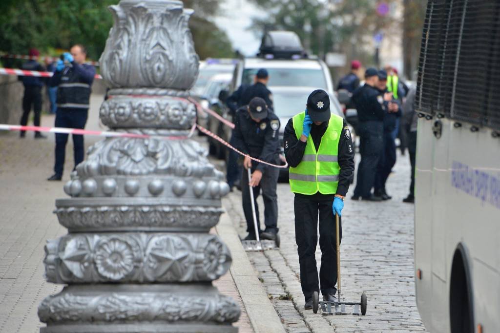 Explosão no centro de Kiev deixa 2 feridos, diz polícia