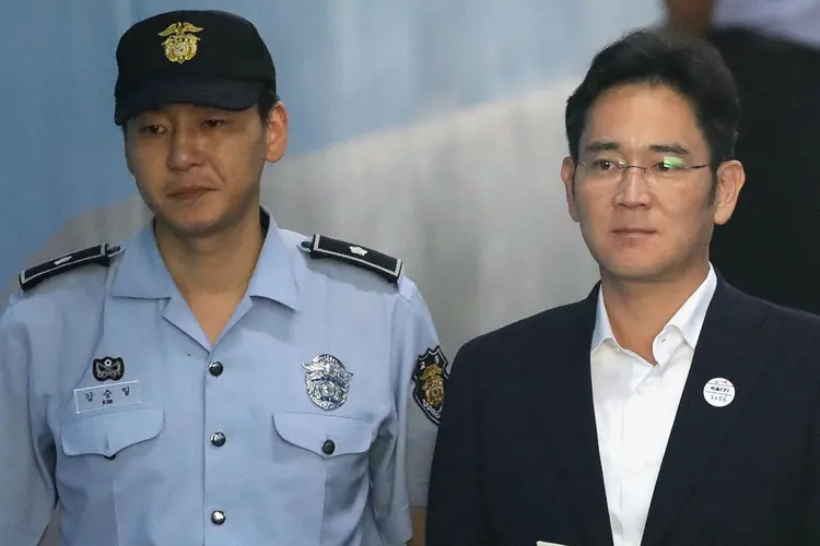Lee Jae-yong: defesa já havia anunciado na sexta-feira que não estava de acordo com a sentença e que apelaria (Chung Sung-Jun/Reuters)