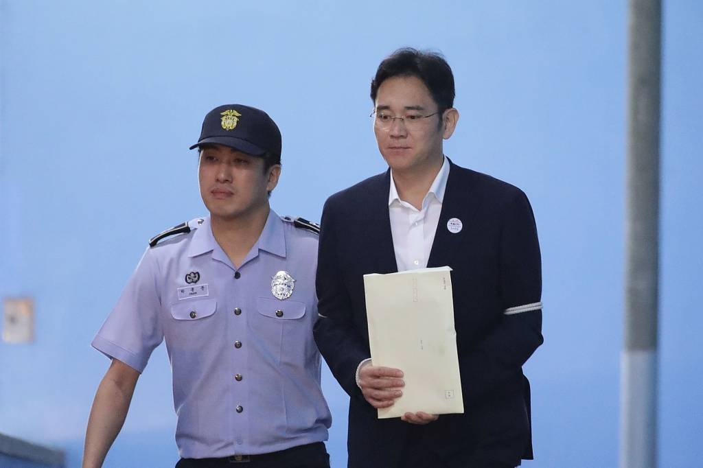 Herdeiro da Samsung é condenado por caso de corrupção