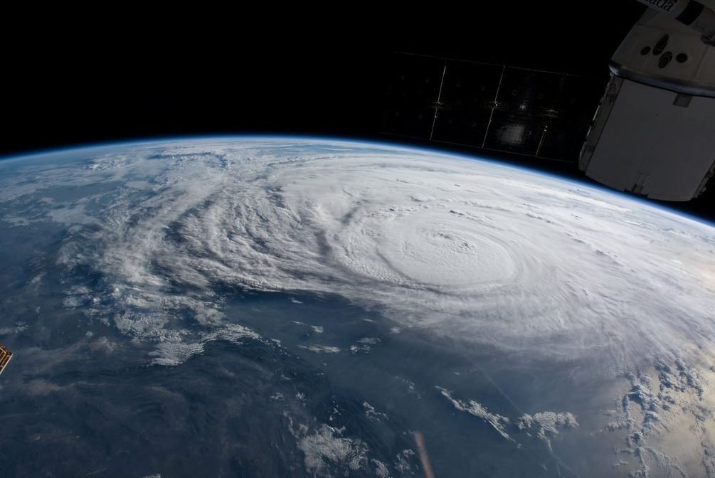 Furacão Harvey enfraquece e deve se tornar tempestade tropical
