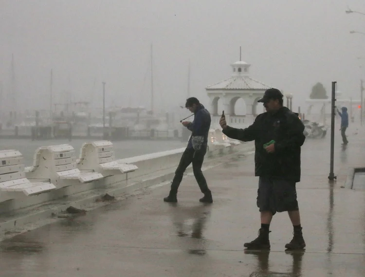 Aproximação do furacão Harvey: é a tempestade mais forte a atingir o Texas, centro da indústria de petróleo e gás dos EUA, desde 1961 (Adrees Latif/Reuters)