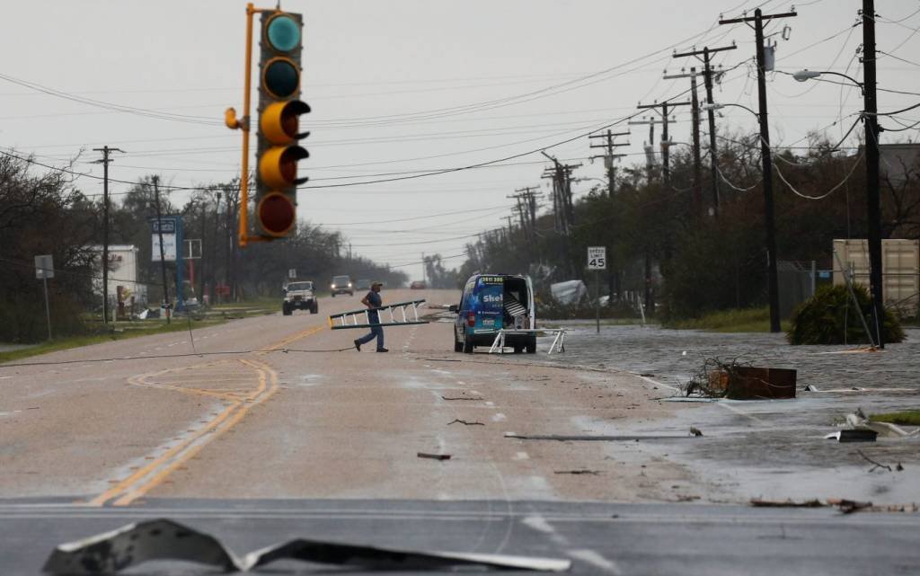Autoridades confirmam uma morte por tempestade tropical Harvey
