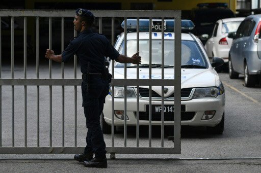 Malaio é acusado de mais de 600 agressões sexuais contra filha