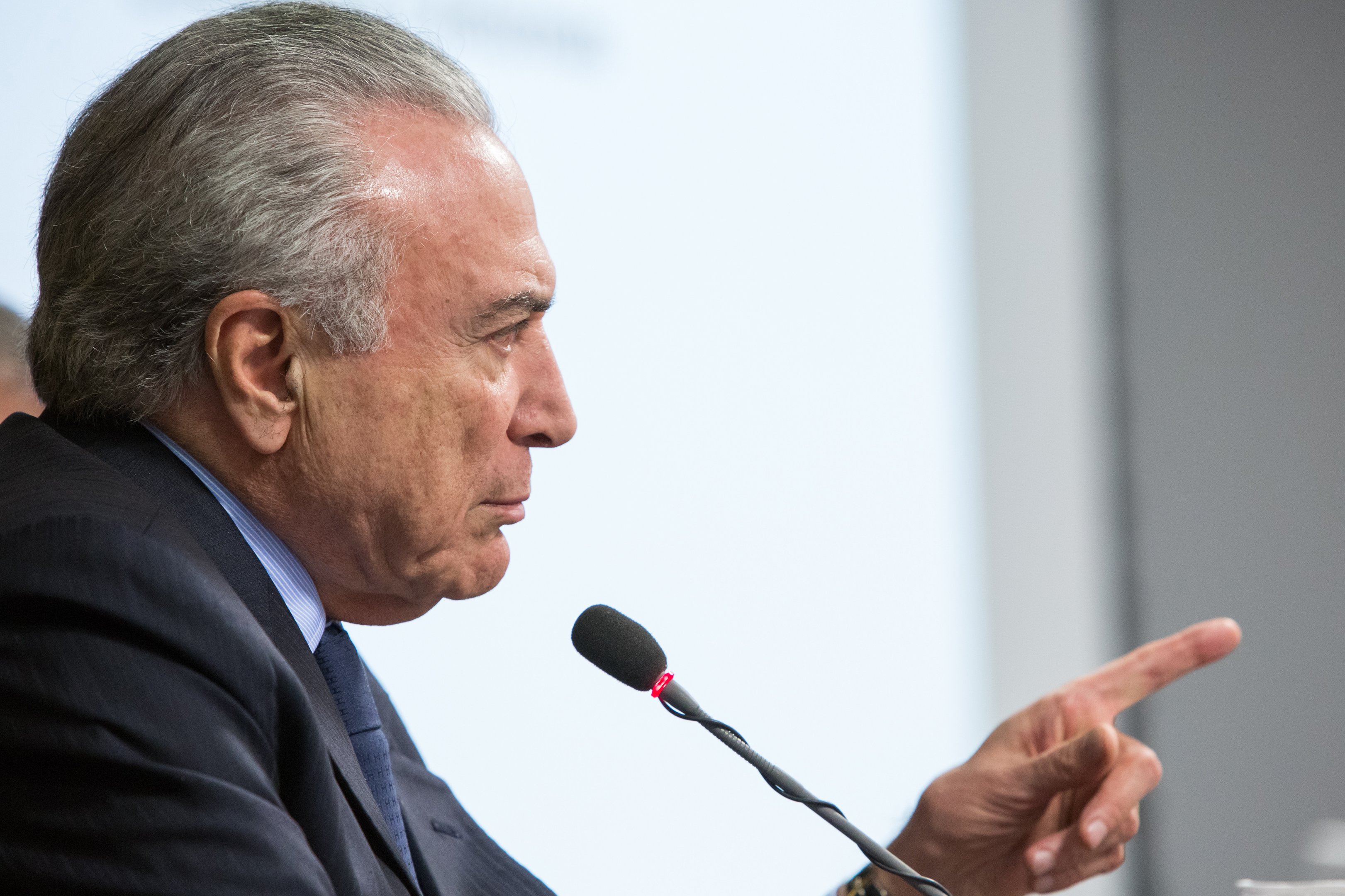 Temer faz mudança e escolhe Alexandre Cordeiro para líder do Cade