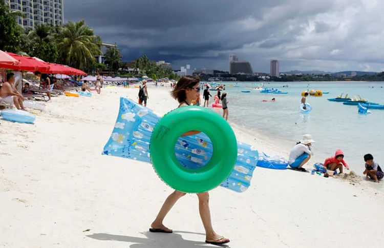 Guam: apesar do ar de normalidade, território americano sob ameaça ampliou o nível de alerta (Erik de Castro/Reuters)