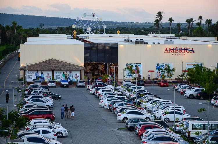 America Outlet: crise foi uma oportunidade para os outlets (About/Divulgação)