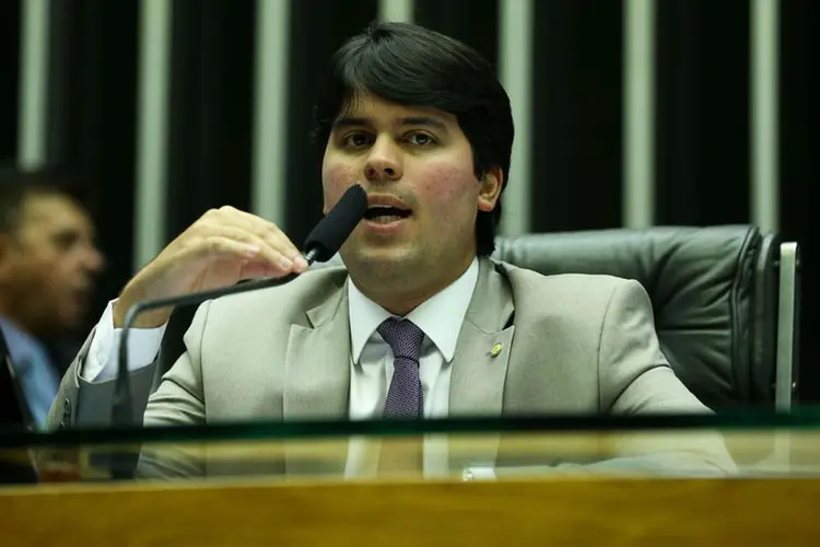 André Fufuca: "Estamos esperando o fim da sessão do Congresso para verificar se dá tempo" (Marcelo Camargo/Agência Brasil)