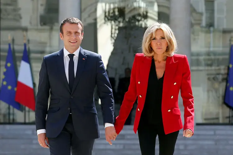 França: Macron já havia anunciado que desejava criar um "verdadeiro status" de primeira-dama para acabar com a "hipocrisia francesa" (Thibault Camus/Reuters)