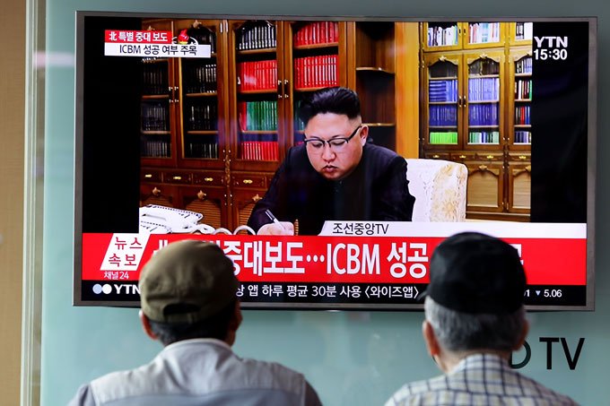 Coreia do Sul e Japão aprovam sanções contra Coreia do Norte