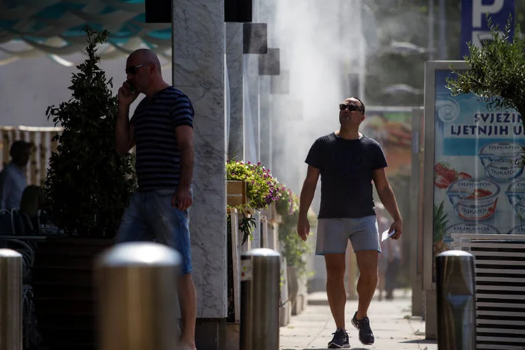 Autoridades de saúde da província de Québec, no Canadá, informaram nesta quarta-feira que 15 pessoas morreram desde a última sexta-feira por consequência da onda de calor e umidade que assola a região (Stevo Vasiljevic/Reuters)