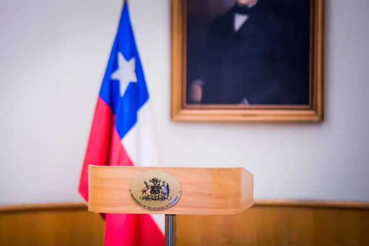 Embaixada do Chile: mais um jurista designado pelo parlamento para integrar a Suprema Corte da Venezuela pede abrigo (Cancillería Chile/Twitter/Reprodução)