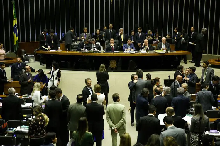 Congresso: primeira tentativa do governo de aprovar o crédito suplementar naufragou justamente porque a proposta era sacrificar as emendas parlamentares (Marcelo Camargo/Agência Brasil)