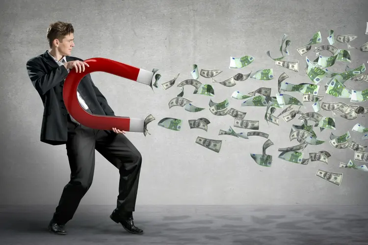 Ganhando dinheiro: médico clínico geral ganha 200 mil dólares ao ano (Foto/Thinkstock)
