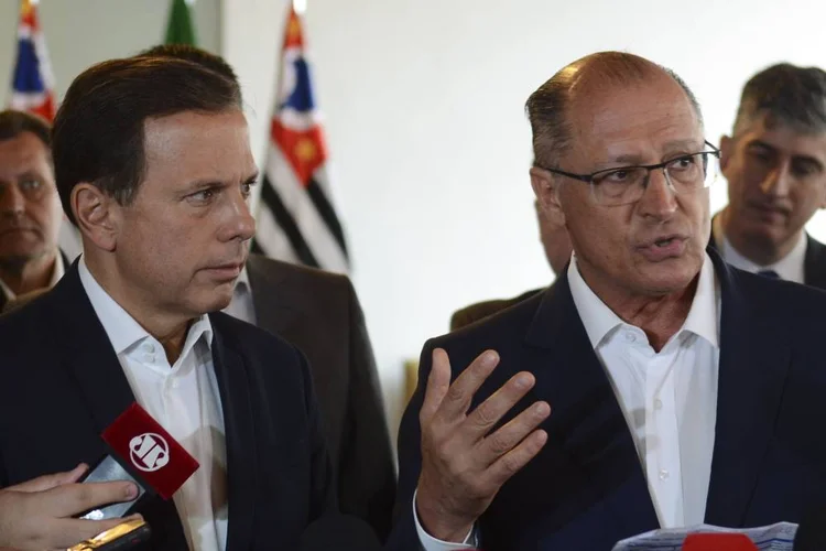 Doria e Alckmin: uma aliança beneficiaria Alckmin e Doria, que não precisariam passar pelo desgaste das prévias (Rovena Rosa/Agência Brasil)