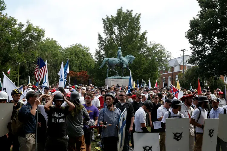 Estátua de Robert E. Lee em Charlottesville, Virginia (EUA) (Joshua Roberts/Reuters)