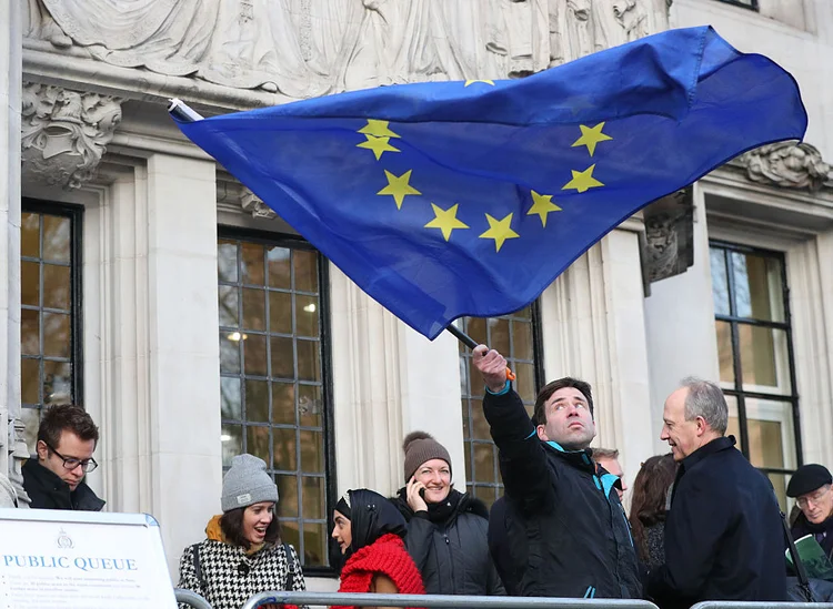 União Europeia: proposta é parte de uma estratégia do bloco para salvar o acordo assinado por potências mundiais para reduzir a capacidade de Teerã de desenvolver armas nucleares (Jonathan Brady/Getty Images)