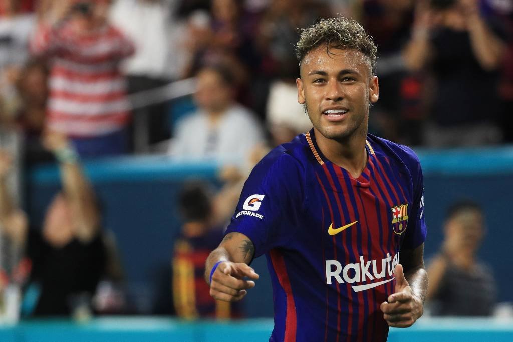 Representantes de Neymar pagam multa rescisória ao Barcelona