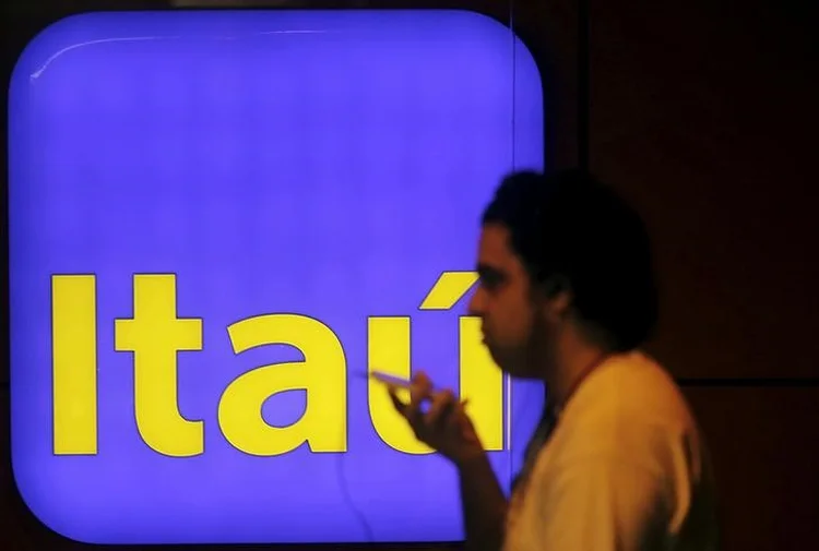 Itaú: a estimativa é que o lucro do banco seja de R$ 6 bilhões (Nacho Doce/Reuters)