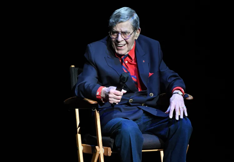 Jerry Lewis em apresentação em Las Vegas em setembro de 2016 (Ethan Miller/Getty Images)