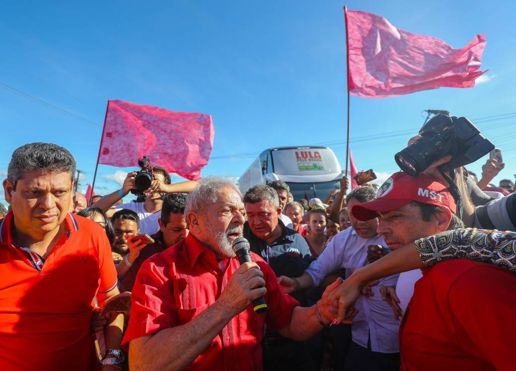 Lula chega ao ponto alto da caravana pelo Nordeste