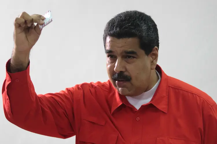 Maduro: os dois venezuelanos foram detidos no Haiti em 10 de novembro de 2015 (Miraflores Palace/Reuters)