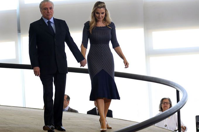 Marcela Temer defende voluntariado em evento no Planalto