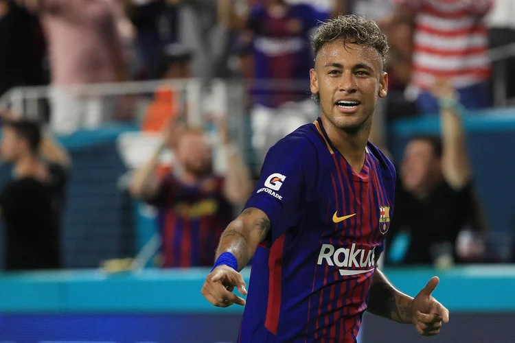 Neymar: foi a negociação mais cara da história da futebol (Mike Ehrmann/Getty Images)