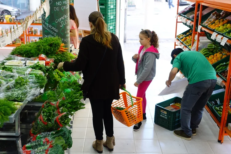 Loja no centro vende orgânicos com "preço justo" (Foto/Divulgação)