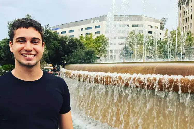 Pedro Figueiredo: o jornalista passava férias na cidade espanhola (Instagram/Arquivo Pessoal/Reprodução)