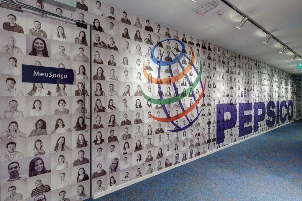 PepsiCo recruta recém-formados e universitários de qualquer universidade