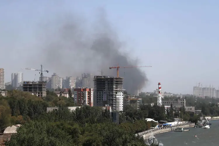 As autoridades decretaram estado de emergência na cidade, uma das mais importantes no sul da Rússia (Maxim Shemetov/Reuters)