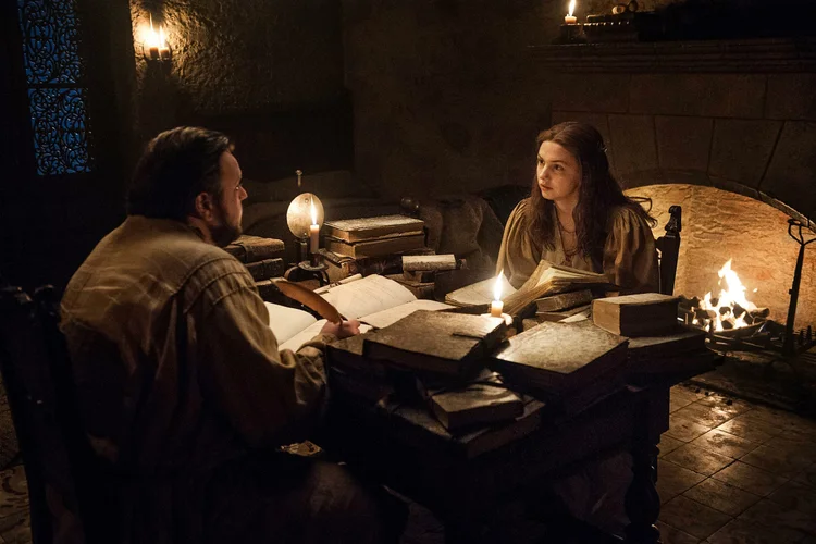 Samwell Tarly e Gilly, personagens de Game of Thrones; episódio 5 da série aproximou espectadores da resolução de um mistério (Helen Sloan/HBO/Divulgação)