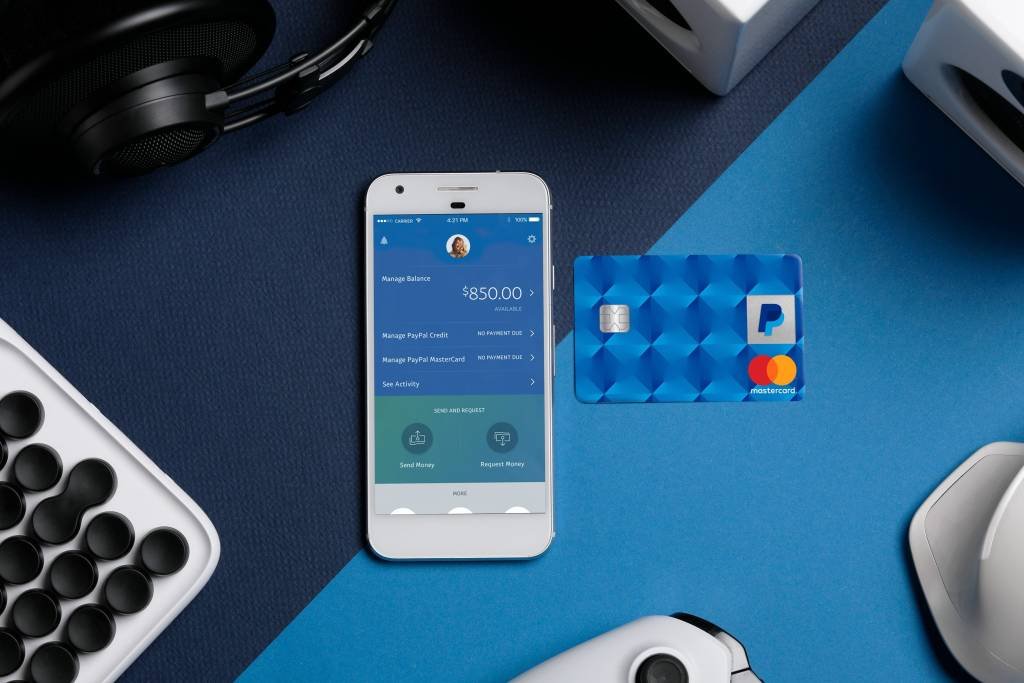 PayPal lança cartão de crédito para compras em loja física