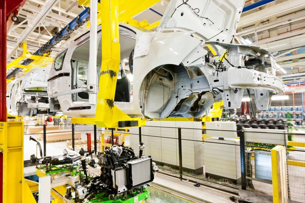 Indústria instala 1,5 mil robôs por ano