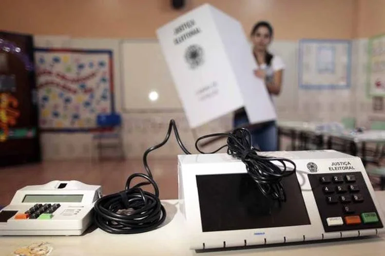 Eleições: a Justiça Eleitoral também registrou uma prisão de candidato por propaganda eleitoral em São Paulo (Ueslei Marcelino/Reuters)