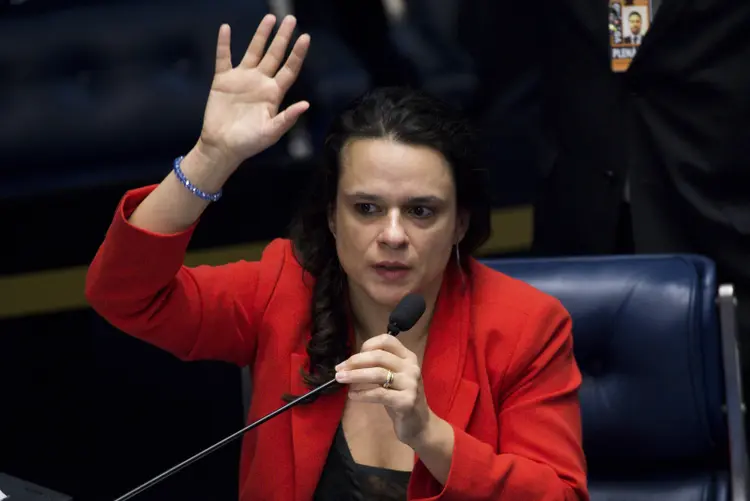 Janaína Paschoal: "Por questões familiares, por ora, eu não posso me mudar para Brasília. A minha família não me acompanharia" (Marcelo Camargo/Agência Brasil/Agência Brasil)
